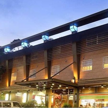 Hefong Deyang Hotspring Hotel Yilan ภายนอก รูปภาพ
