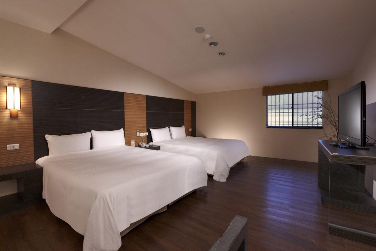 Hefong Deyang Hotspring Hotel Yilan ภายนอก รูปภาพ
